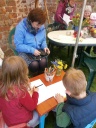 Bilder gestalten in Kinderhand